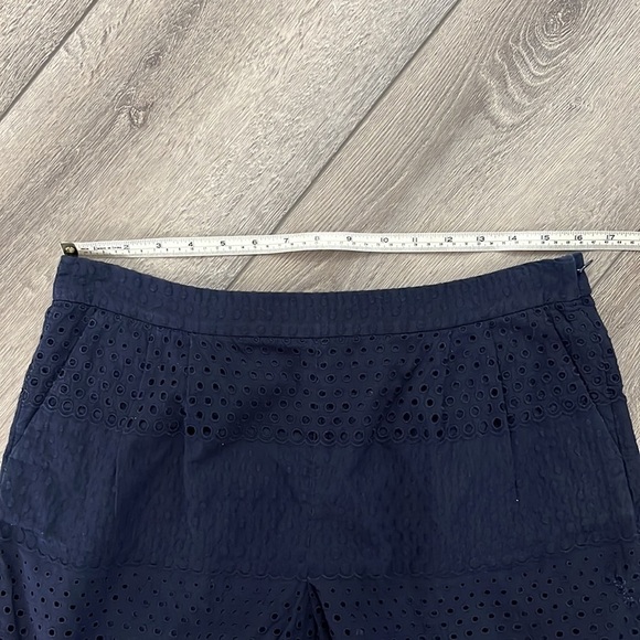 JCREW navy eyelet shorts size 8 - Picture 5 of 5